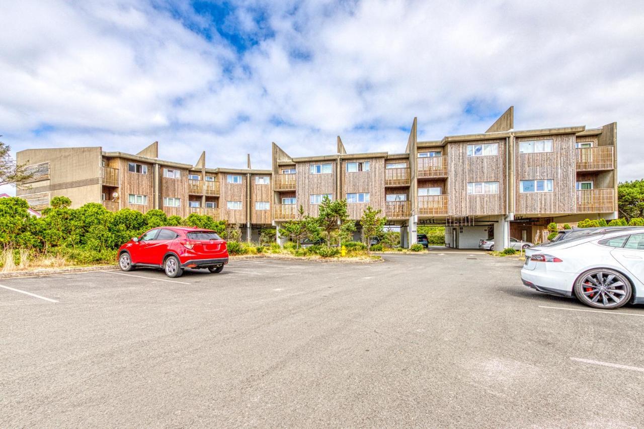 Serenity By The Sea Apartamento Rockaway Beach Exterior foto