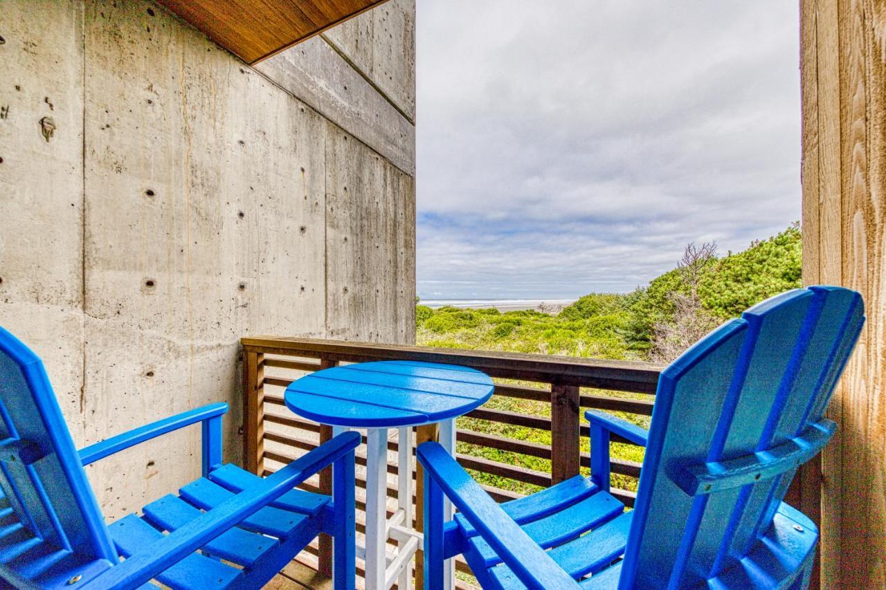 Serenity By The Sea Apartamento Rockaway Beach Exterior foto