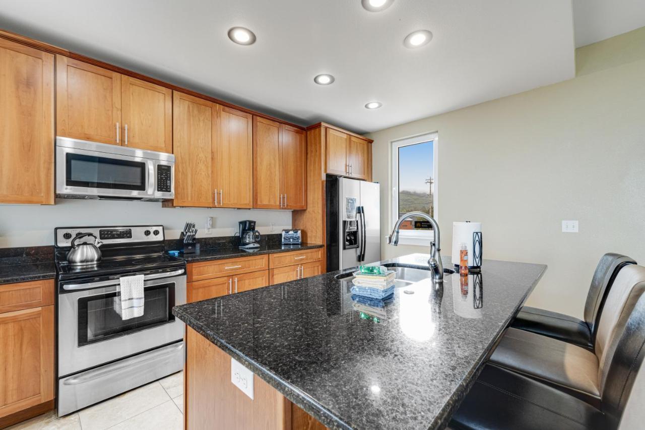 Serenity By The Sea Apartamento Rockaway Beach Exterior foto