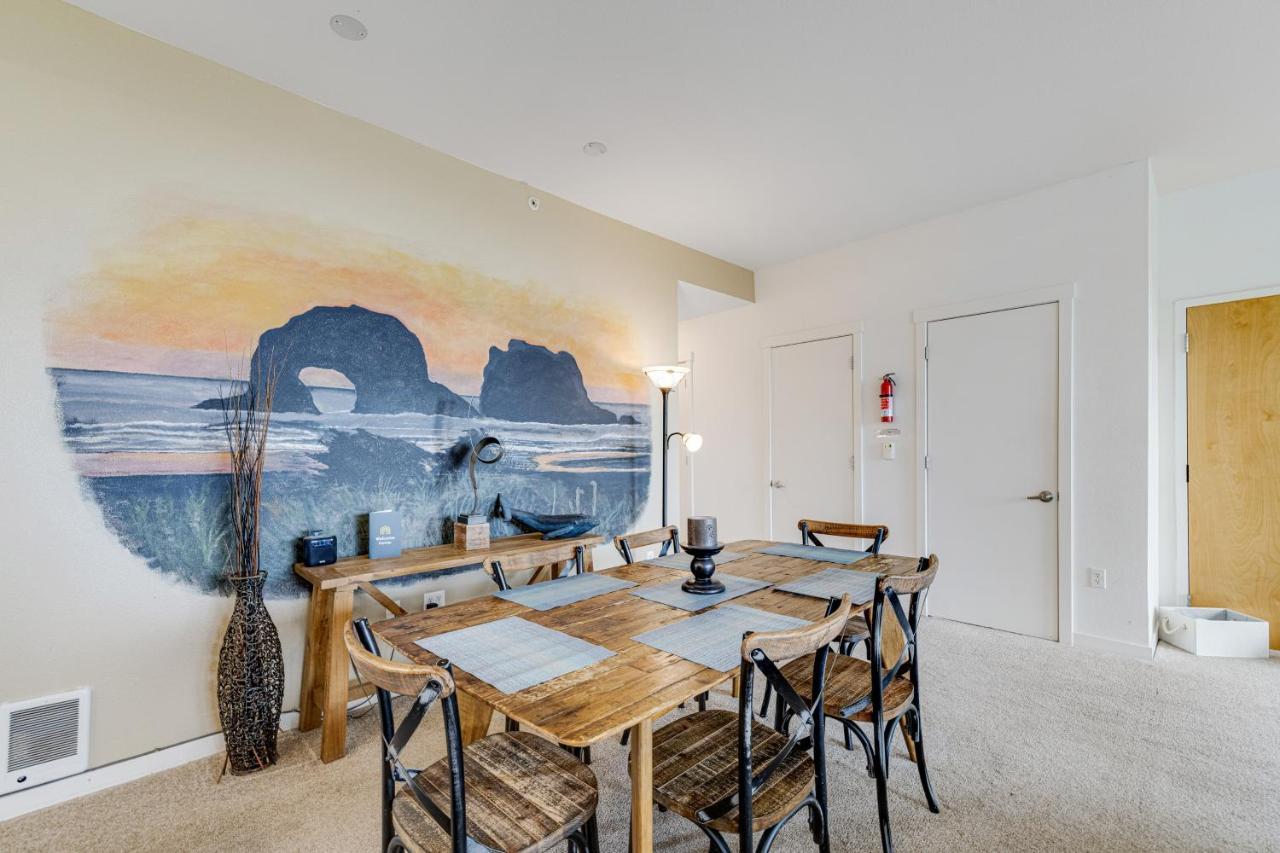 Serenity By The Sea Apartamento Rockaway Beach Exterior foto